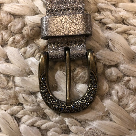 Fossil Metallic Gold Belt Size Small - Picture 2 of 4